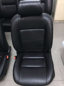 愛車雖報(bào)廢，真皮座椅卻依舊閃亮 轉(zhuǎn)讓988三廂完美座椅